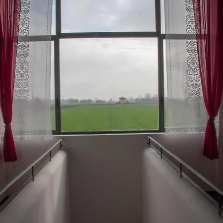 בית חווה Agriturismo La Sosta Dell'idice קסטנאזו